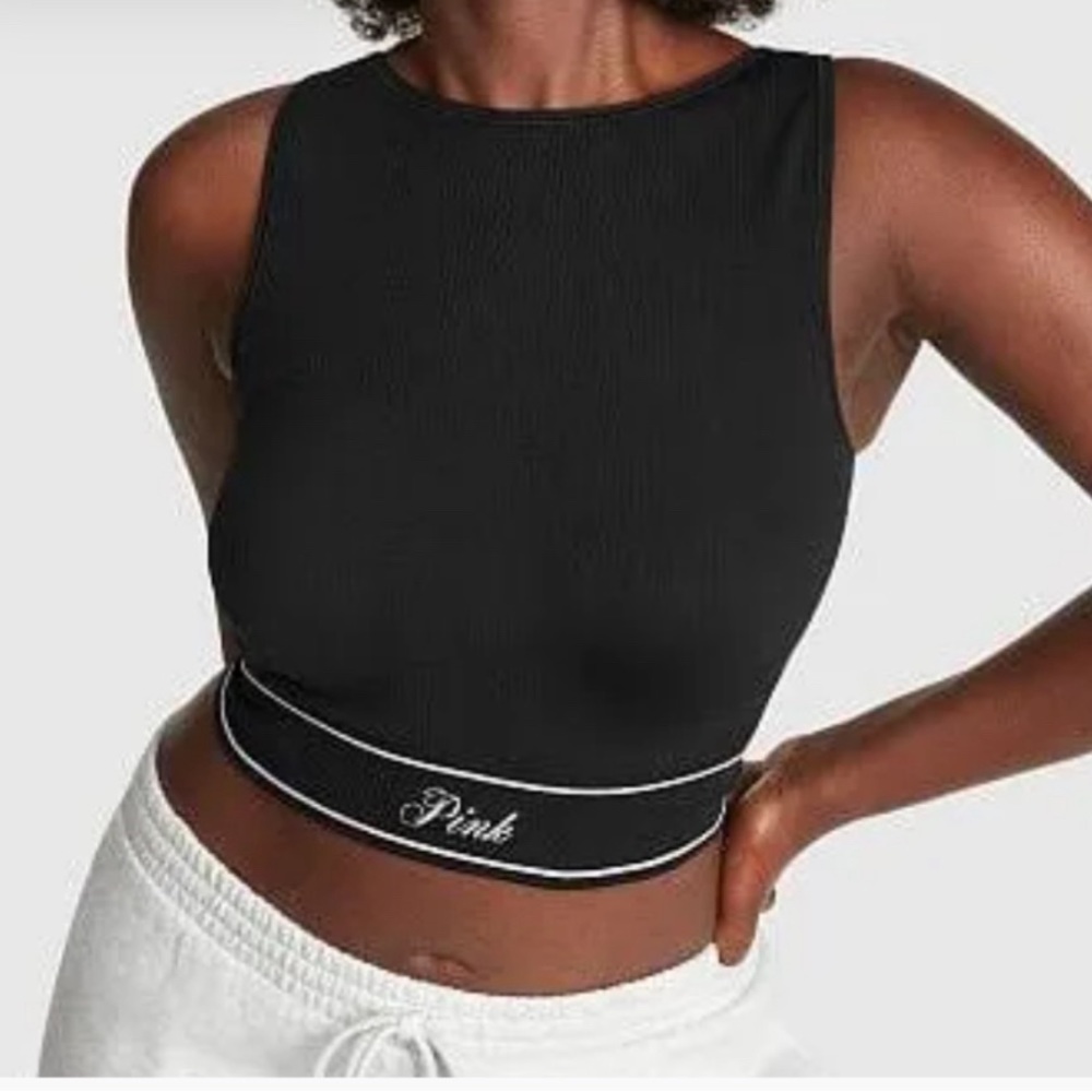 Crop top sports bra